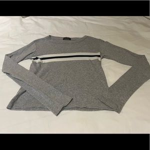 Brandy Melville long sleeve grey shirt good condition